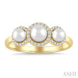 1/6 Ctw Past Present and Future 4 MM & 5 MM Cultured Pearl and Round Cut Diamond Halo Ring in 14K Yellow Gold