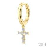 1/5 Ctw Princess and Baguette Cut Diamond Cross Petite Fashion Hoop Earrings in 10K Yellow Gold