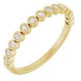 10K Yellow Gold 1/6 CTW Lab-Grown Diamond Anniversary Band