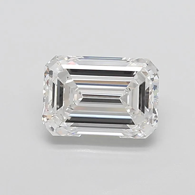 4.06ct Emerald Lab Grown Diamond (Colour E, Clarity VVS2, IGI Certified)
