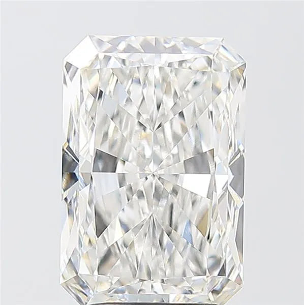4.07ct Radiant Lab Grown Diamond (Colour F, Clarity VVS2, IGI Certified)