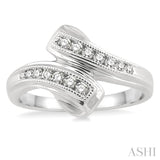 1/4 Ctw Round Cut Diamond By-pass Ring in 10K White Gold