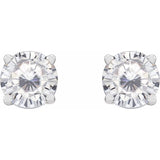 Round 4-Prong Lightweight Stud Earrings