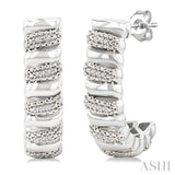 1/10 Ctw Bold Silver Ribbed Swirl Round Cut Diamond Bold Half Hoop Earring in Sterling Silver